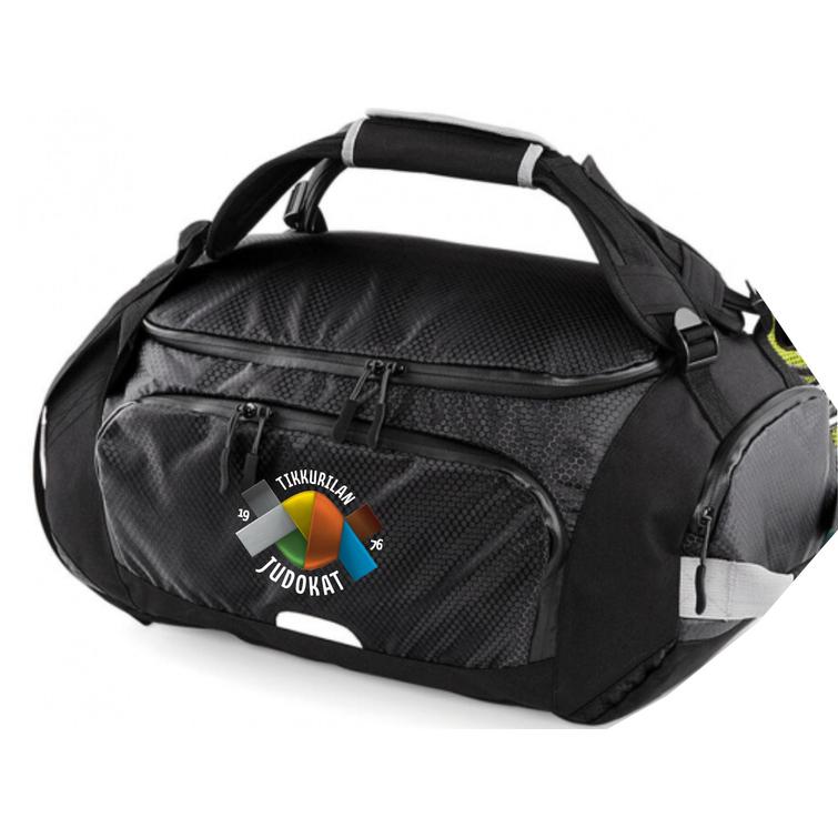 Treenilaukku Tikkurilan judokat logolla