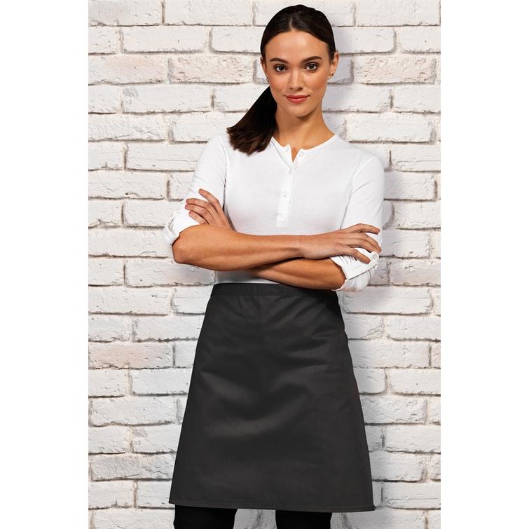 Puolipitk&auml; essu