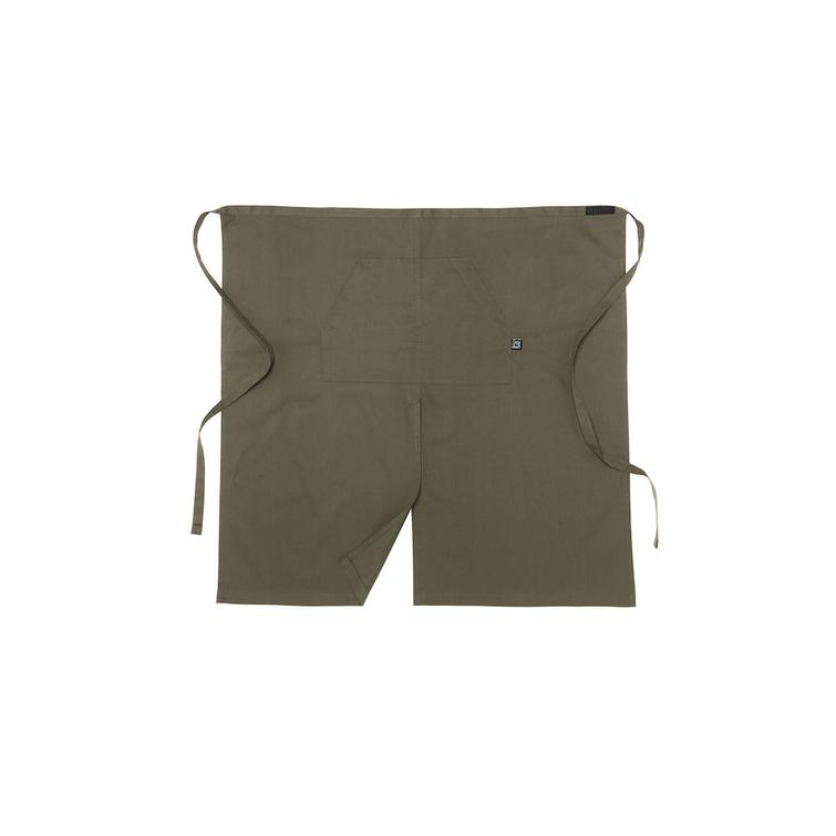 Pitk&auml; vy&ouml;t&auml;r&ouml;essu halkiolla